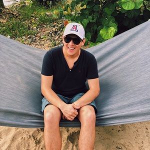 Meet your Posher, Hunter